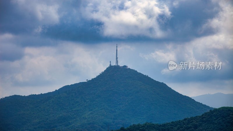 海南三亚鹿回头风景区俯瞰三亚湾、凤凰岛