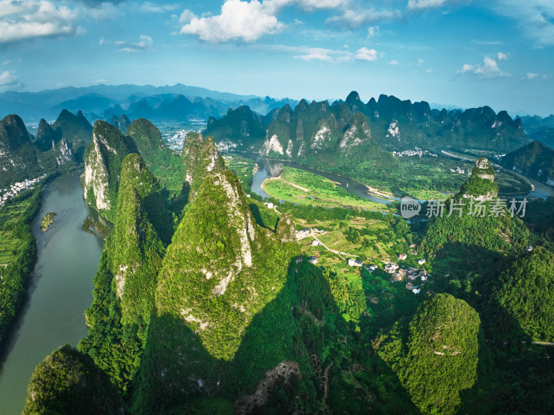 桂林九马画山风光美景