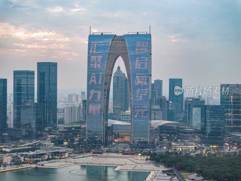 江苏苏州金鸡湖东方之门CBD日落夜景航拍