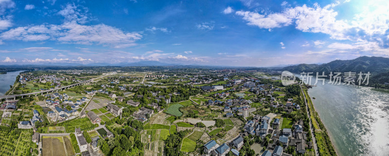 山川丘陵美丽乡村航拍全景图