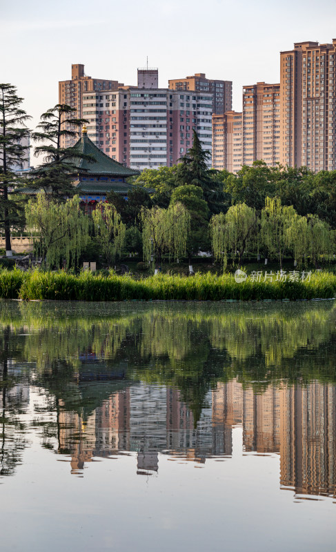 陕西西安兴庆宫公园景点景观