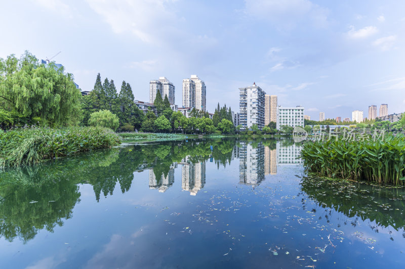 武汉江岸区小南湖公园风景