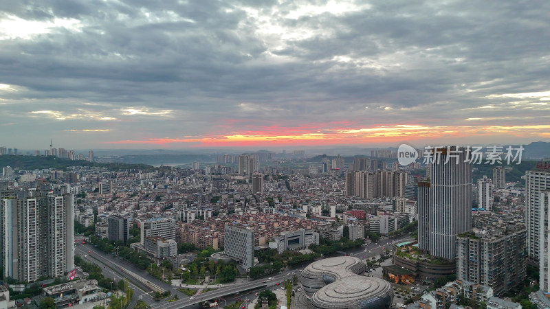 航拍四川泸州城市建设泸州清晨风光