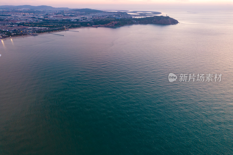 海边夕阳晚霞日落山东蓬莱航拍摄影图