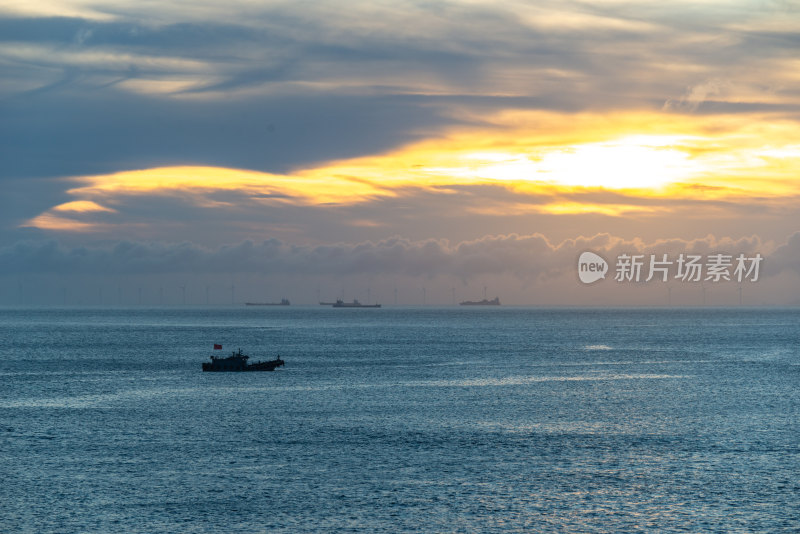 海边的落日