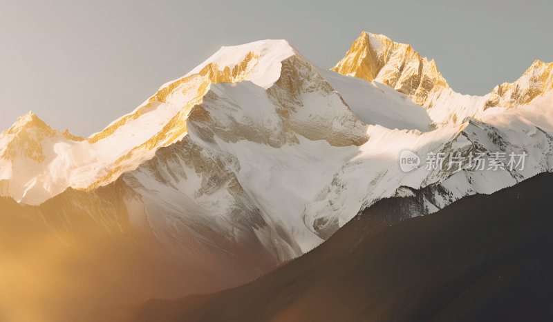 高原雪山山脉