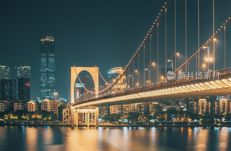 柳州红光桥和地王大厦夜景