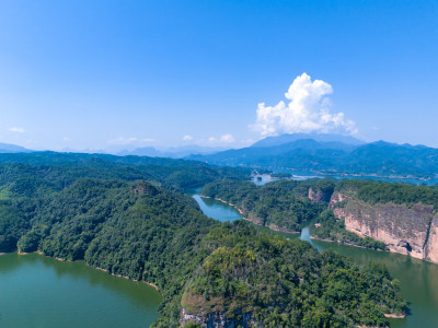 福建泰宁大金湖丹霞地貌航拍图