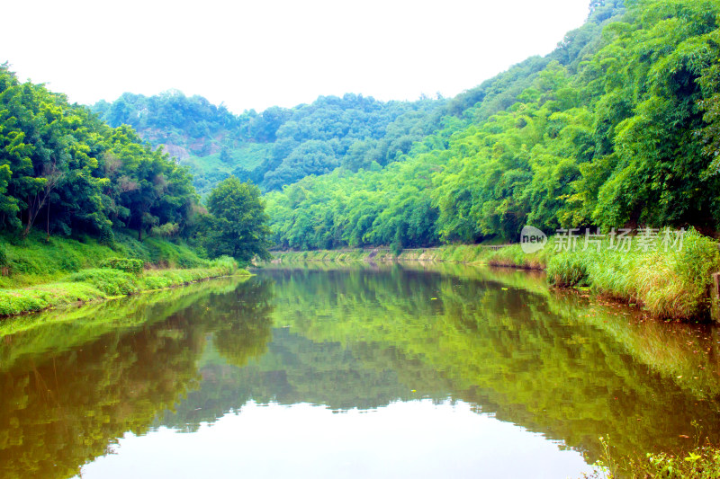 湖泊河流风景背景