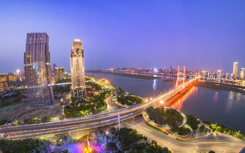 城市车流夜景延时