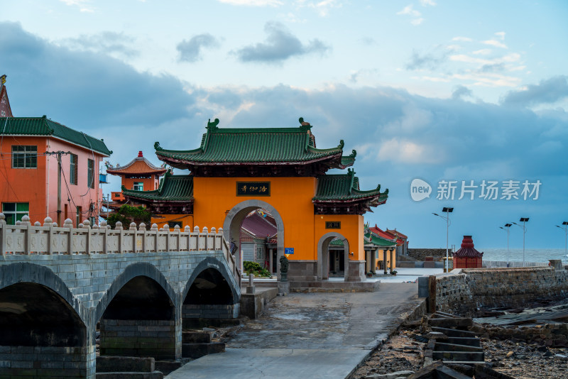 福建泉州石狮市洛伽寺海边寺庙