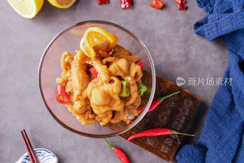 中国美食冷菜柠檬泡椒凤爪