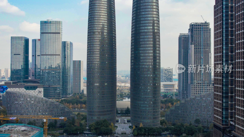 成都金融中心双子塔地标建筑航拍图