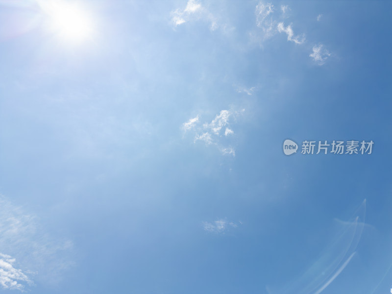 无人机高空航拍的天空