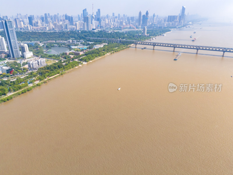 武汉城市风光长江两岸高楼航拍图