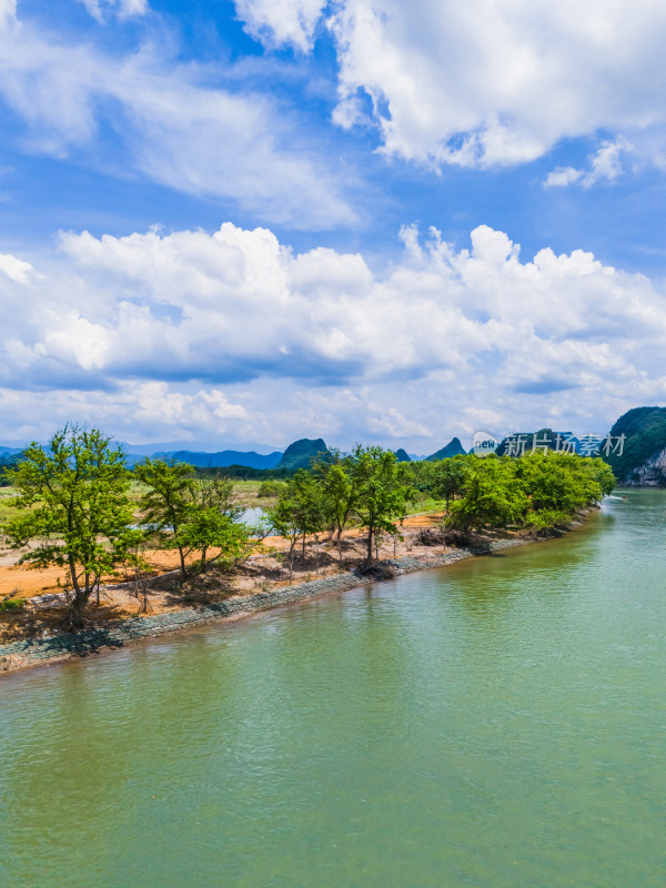 桂林夏季漓江风景区