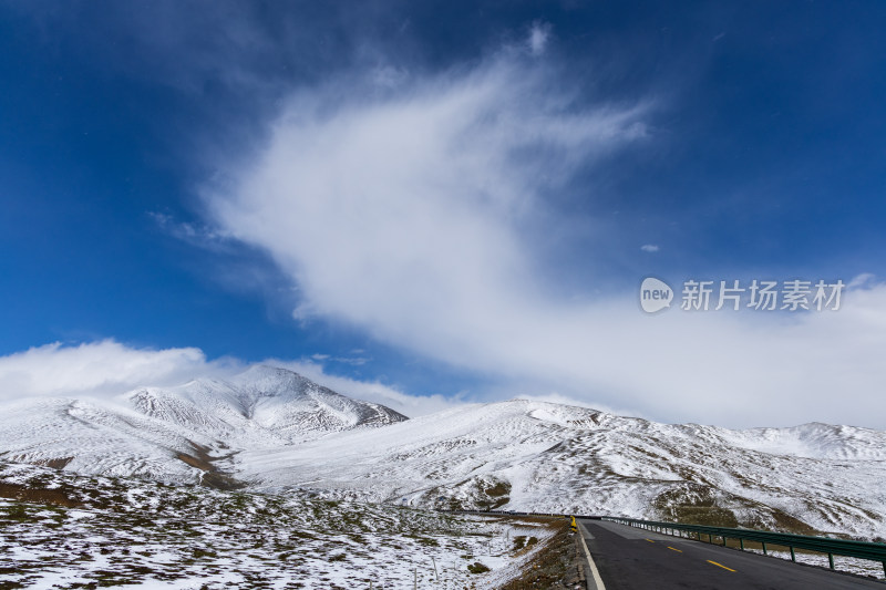 青藏高原青海祁连山脉天境祁连雪山雪景