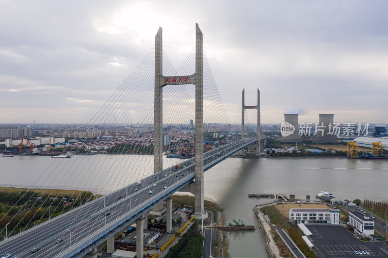 上海浦江闵浦大桥航拍城市风光