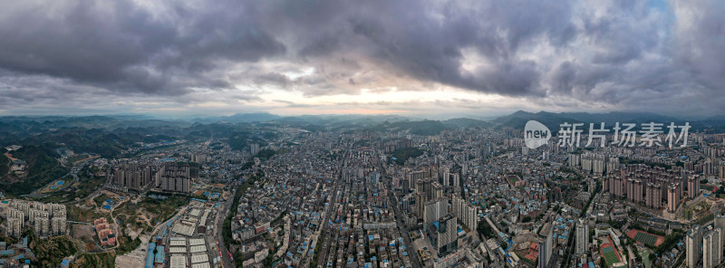 贵州凯里城市风光航拍全景图