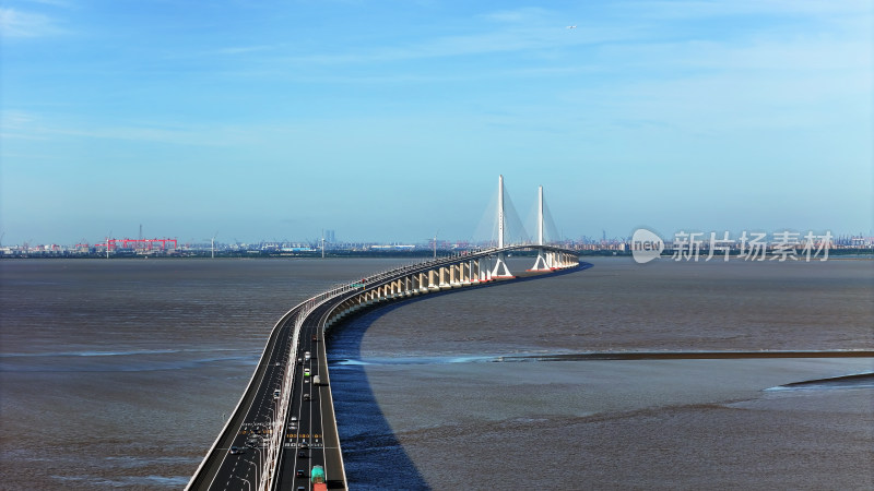 上海长江大桥全景