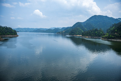 安徽新安江十里画廊风景