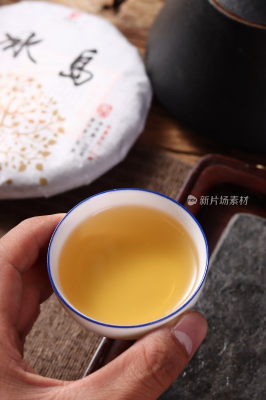 云南普洱茶饼冰岛品味人生