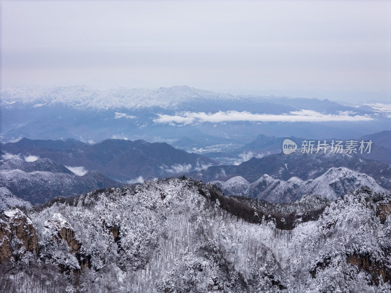 南阳老界岭冬季雪景风光