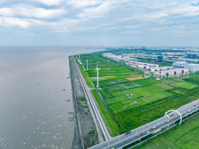 航拍上海奉贤南汇新城海滩临港滴水湖