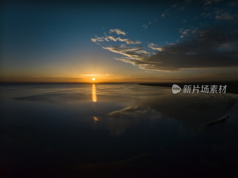 青海湖日出