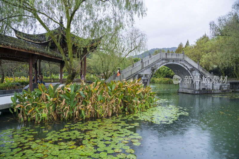 杭州三台山景区霁虹桥风景