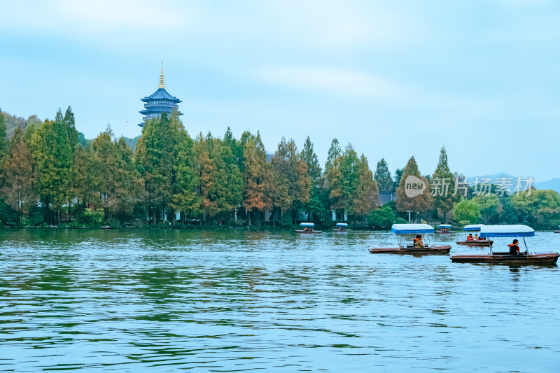 浙江杭州西湖风景名胜区雷峰塔秋景