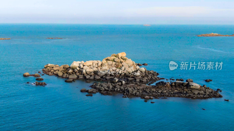 海浪沙滩