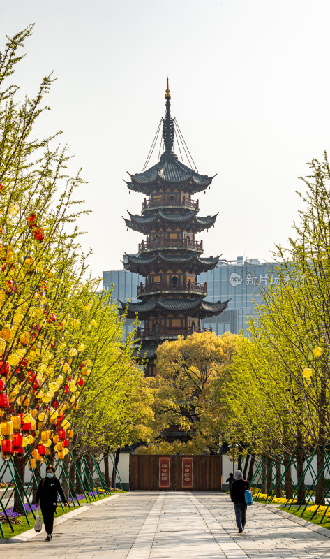 上海徐汇龙华寺龙华寺塔