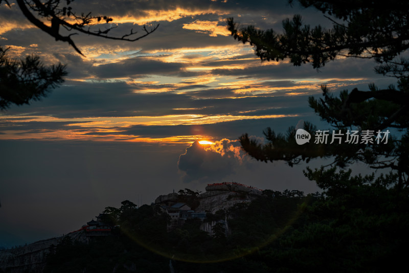 西岳华山日出日落朝霞晚霞云海美景