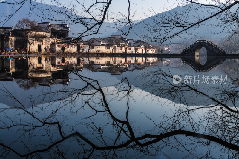 秋天的宏村