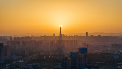 成都最高楼成都最高楼早晨与太阳光结合