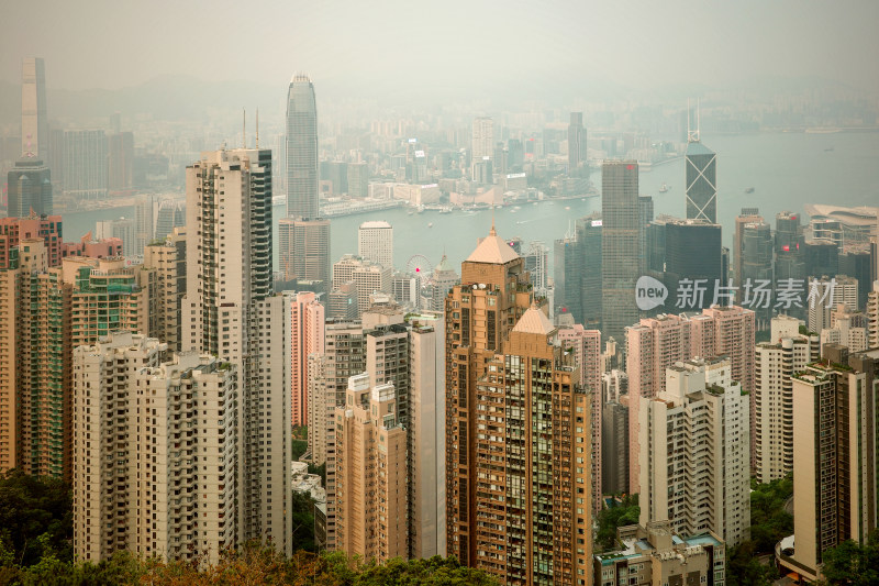 香港太平山顶俯看维多利亚港