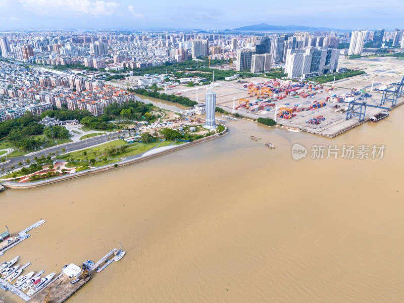 广东汕头城市建设河流航拍图