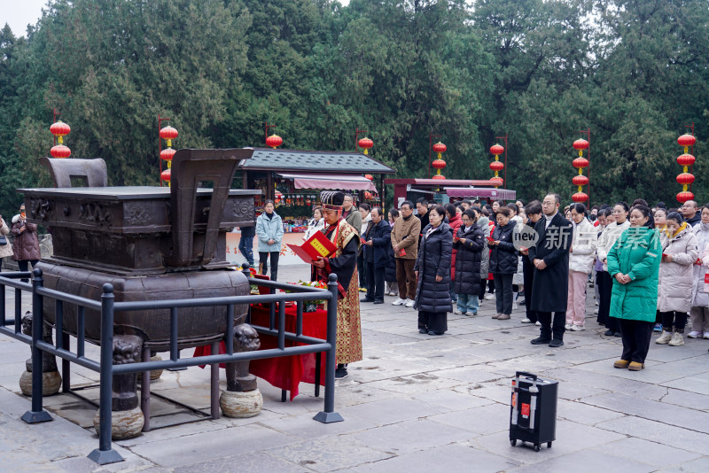 龙抬头 福必至：岱庙民俗活动在天贶殿举行