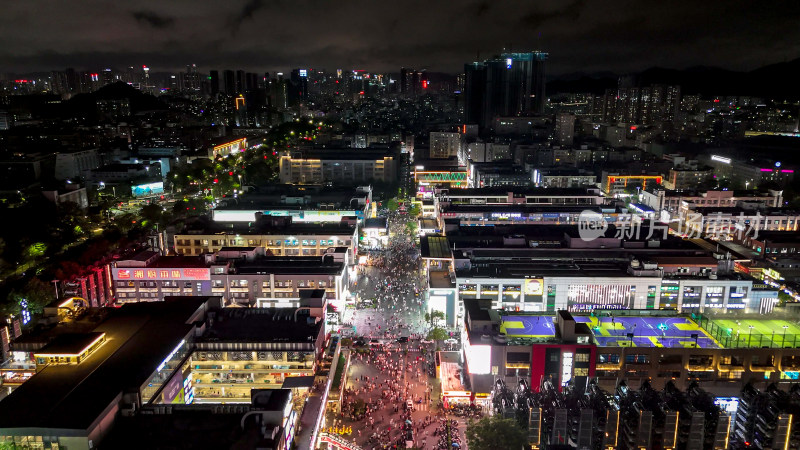 深圳大浪商业圈步行街夜景人流航拍