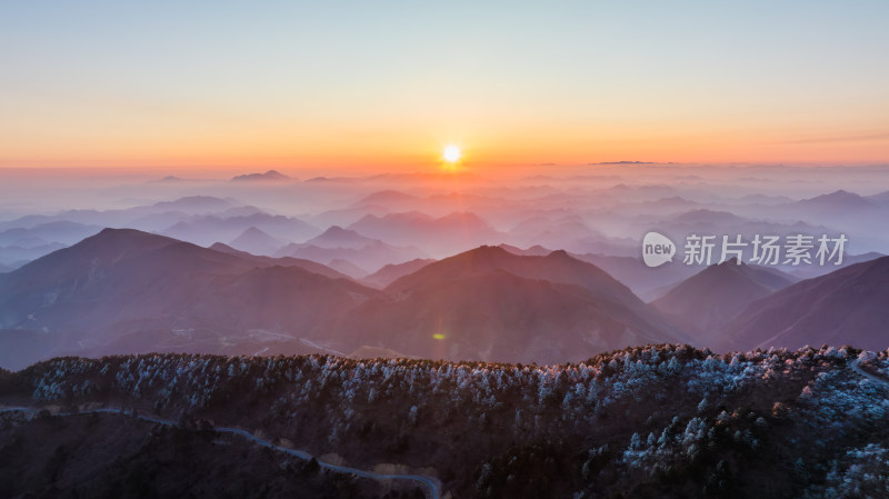 杭州 临安 牵牛岗 千里江山 大明山日出