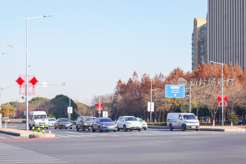 城市里的新春氛围