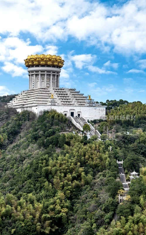 绍兴会稽山兜率天天宫山上宏伟建筑全景