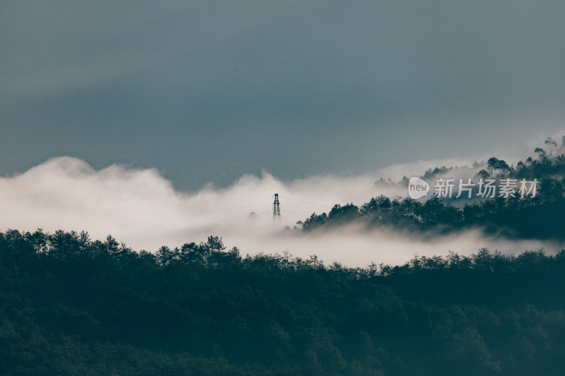 水墨画山水云海山