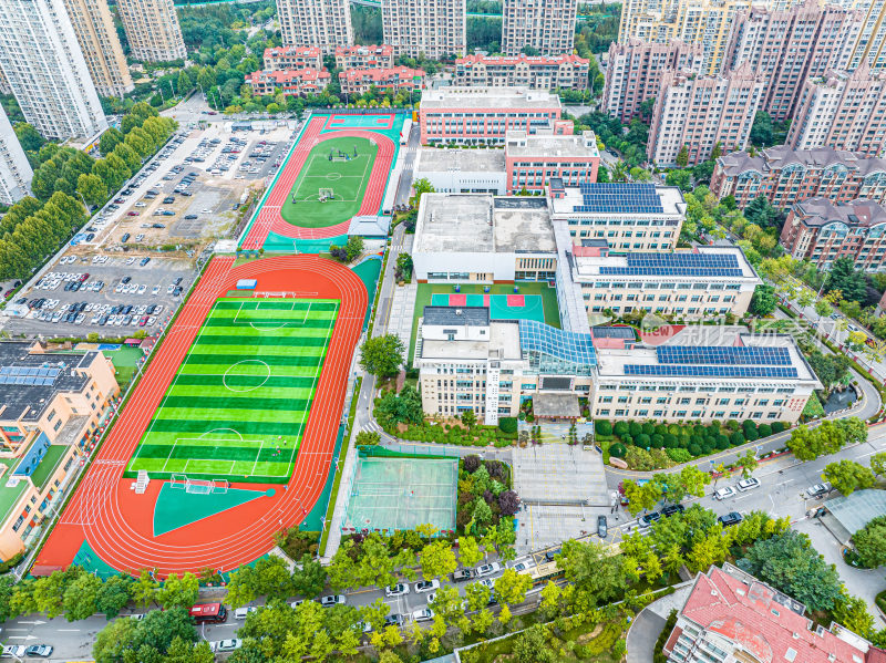 崂山区实验小学太阳能片区航拍