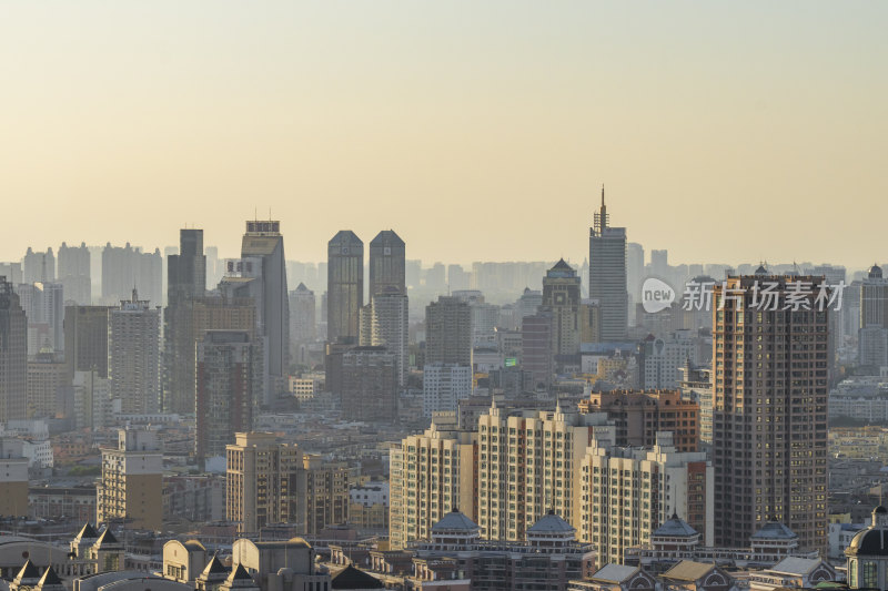 哈尔滨夜景地标性建筑龙塔