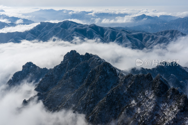 洛阳老君山旅游冬天大雪云海自然风景航拍