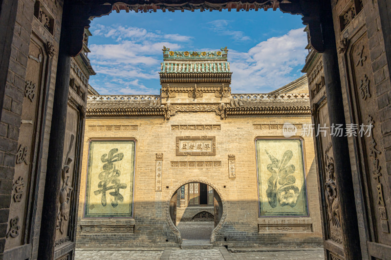 山西万荣李家大院