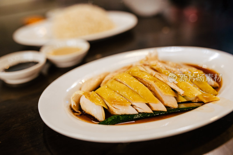 新加坡知名美食菜肴，海南鸡饭