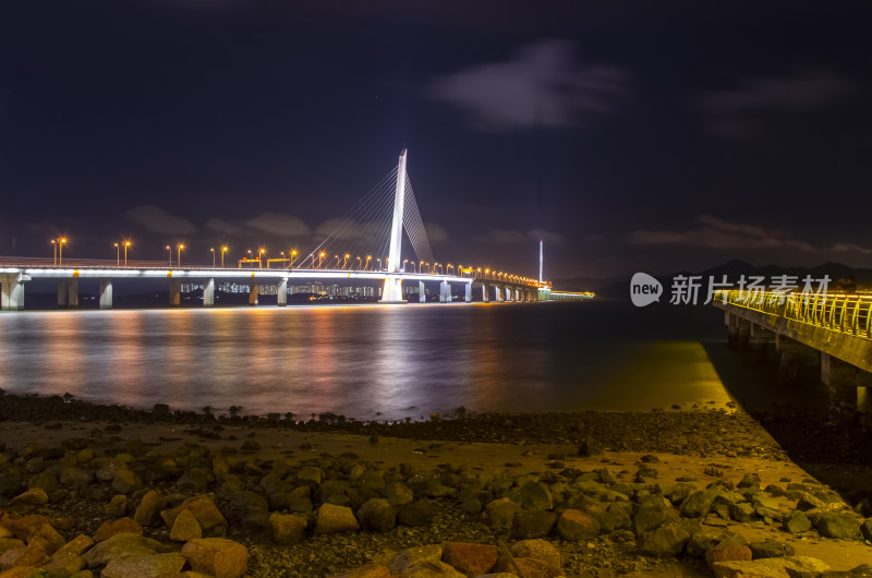 深圳湾公路大桥夜景灯光